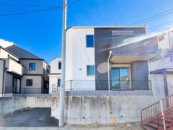 横浜市港北区篠原町　新築一戸建て