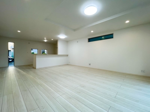藤沢市辻堂５丁目　新築一戸建て