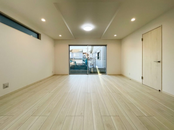 藤沢市辻堂５丁目　新築一戸建て