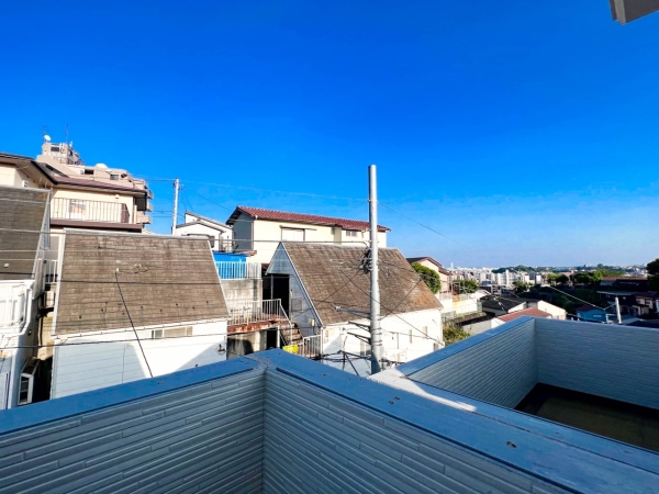 横浜市南区三春台　新築一戸建て