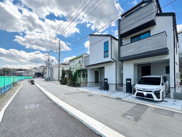 横浜市戸塚区吉田町　新築一戸建て