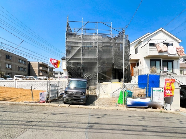 横浜市青葉区さつきが丘　新築一戸建て