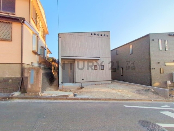 横浜市港南区日野中央３丁目　新築一戸建て