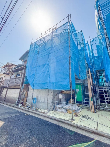 横浜市港南区港南１丁目　新築一戸建て