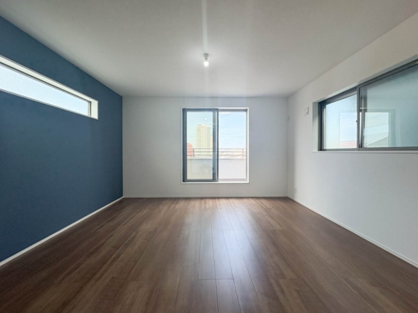 横浜市港南区港南１丁目　新築一戸建て