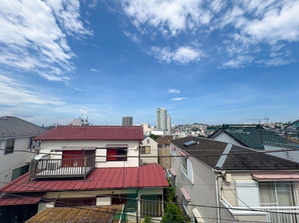 横浜市港南区港南１丁目　新築一戸建て