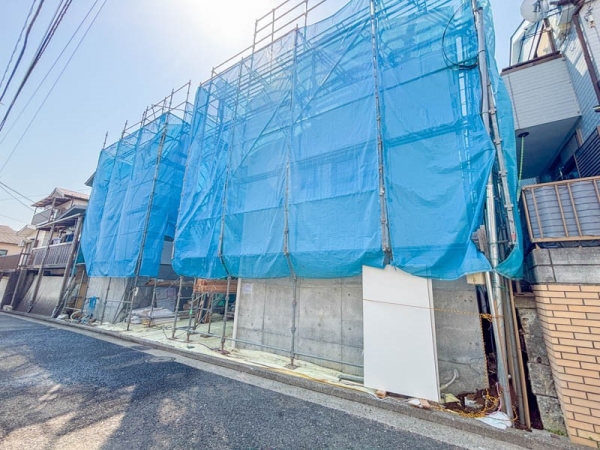 横浜市港南区港南１丁目　新築一戸建て