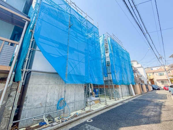 横浜市港南区港南１丁目　新築一戸建て