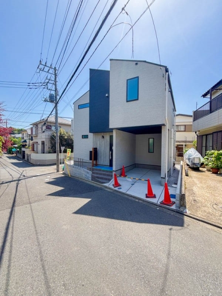 横浜市戸塚区深谷町　新築一戸建て