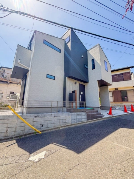 横浜市戸塚区深谷町　新築一戸建て