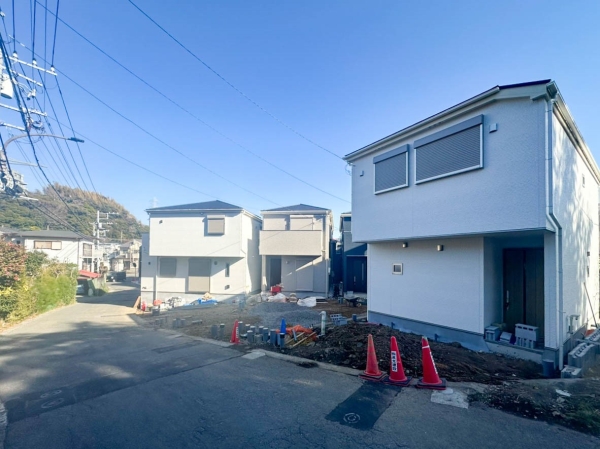 横須賀市武５丁目　新築一戸建て