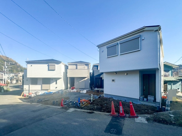 横須賀市武５丁目　新築一戸建て