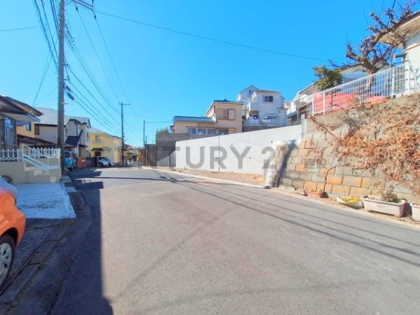 横浜市南区六ツ川２丁目　新築一戸建て