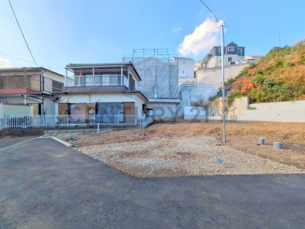 横浜市旭区白根２丁目　新築一戸建て