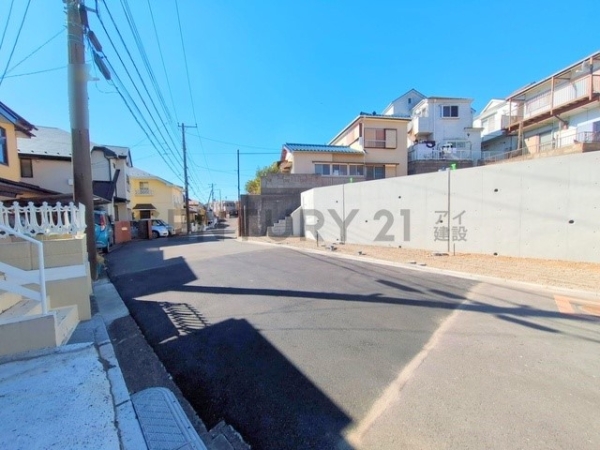 横浜市南区六ツ川２丁目　新築一戸建て