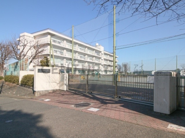 横浜市戸塚区平戸町　新築一戸建て(横浜市立平戸台小学校)