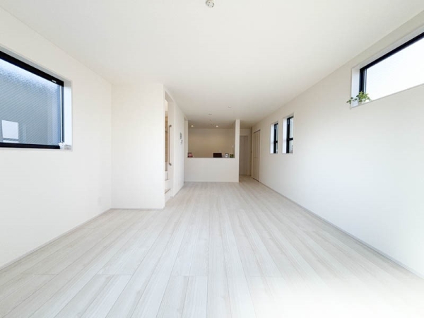 横浜市保土ケ谷区新井町　新築一戸建て