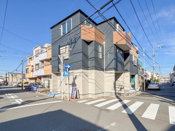 川崎市川崎区藤崎４丁目　新築一戸建て