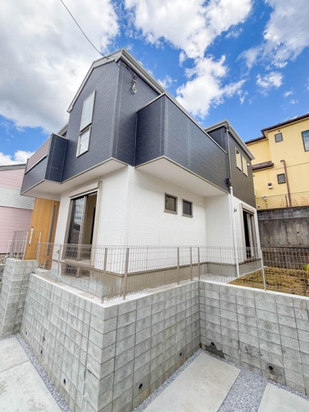 横浜市戸塚区矢部町　新築一戸建て