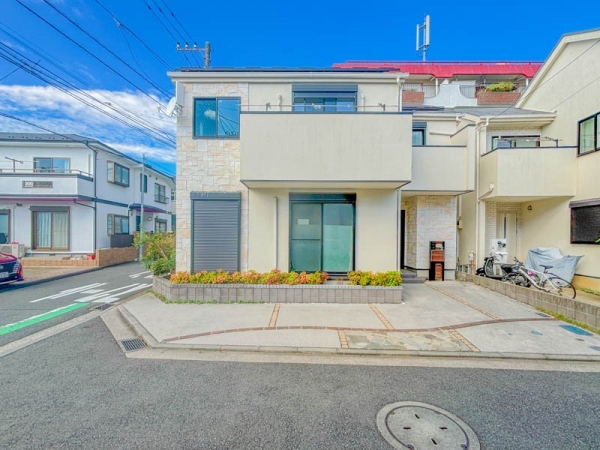 横浜市西区浅間台　中古一戸建て