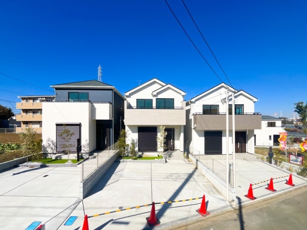 藤沢市高倉　新築一戸建て