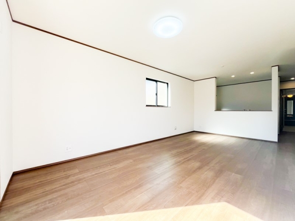 藤沢市高倉　新築一戸建て
