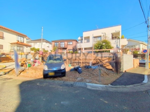 横浜市旭区上白根３丁目　新築一戸建て