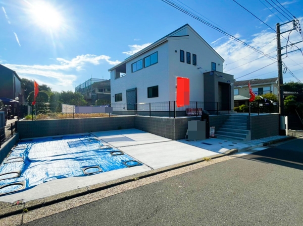横浜市金沢区能見台１丁目　新築一戸建て