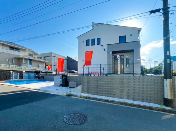 横浜市金沢区能見台１丁目　新築一戸建て