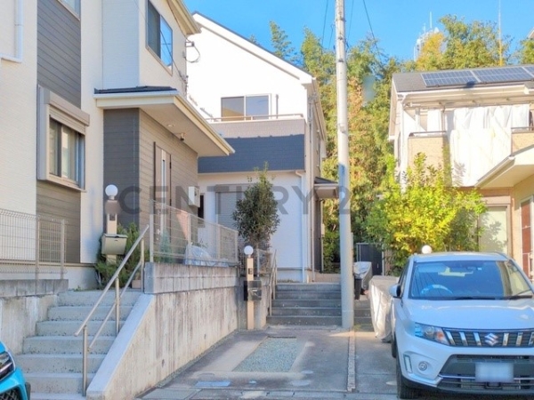 川崎市多摩区南生田２丁目の中古一戸建て