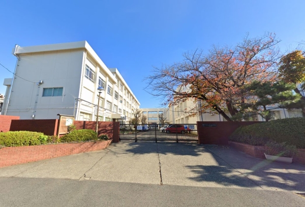 藤沢市川名1丁目 新築一戸建て(藤沢市立村岡中学校)