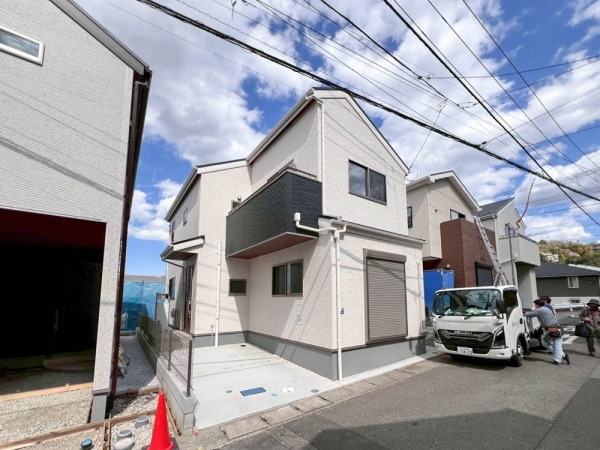 川崎市多摩区菅仙谷２丁目　新築一戸建て