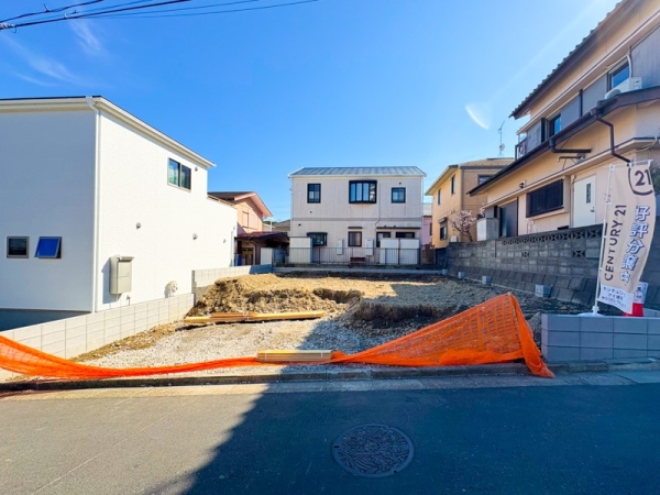 横須賀市粟田１丁目　新築一戸建て