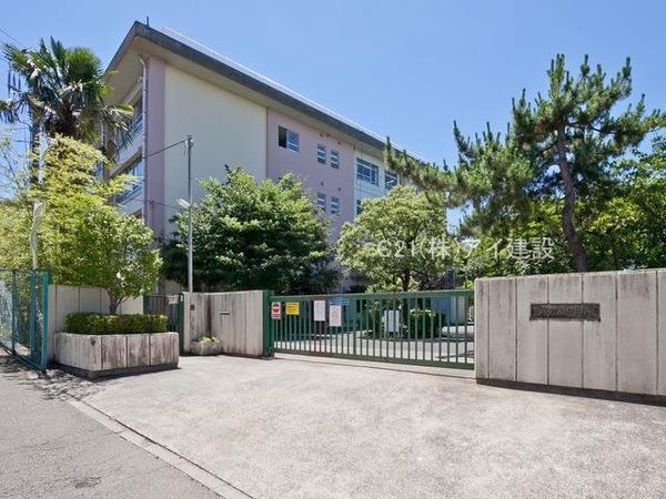 川崎市宮前区野川本町1丁目の土地(川崎市立西野川小学校)