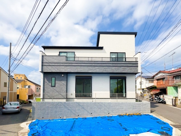 横浜市都筑区東山田町　新築一戸建て