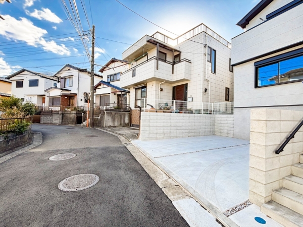 横浜市緑区鴨居町　新築一戸建て