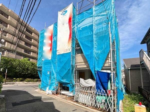 横浜市鶴見区東寺尾４丁目　新築一戸建て