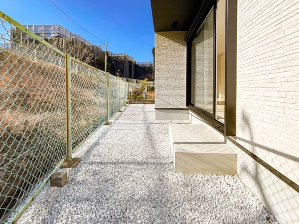 横浜市緑区鴨居町　新築一戸建て