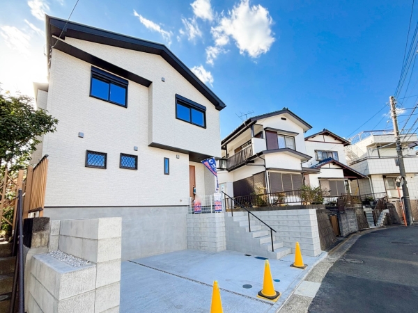 横浜市緑区鴨居町　新築一戸建て