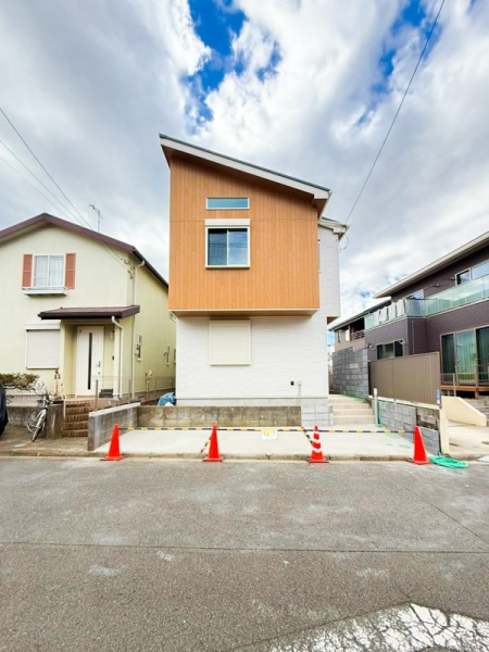 茅ヶ崎市松風台　新築一戸建て