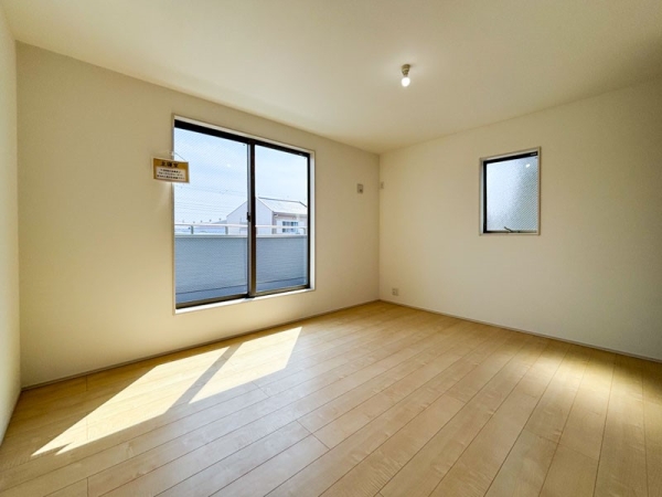 藤沢市石川６丁目　新築一戸建て