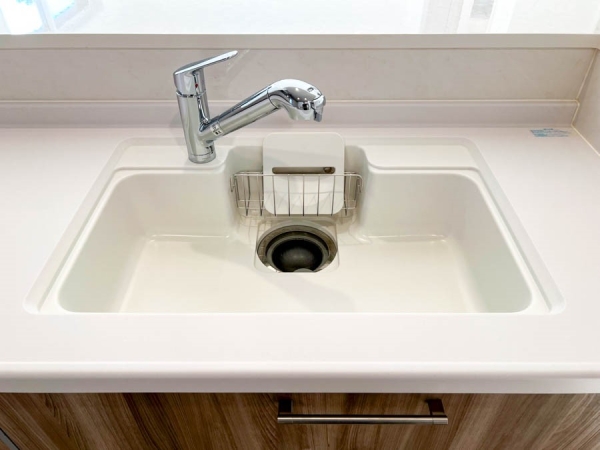 横浜市旭区白根７丁目　新築一戸建て