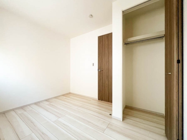 横浜市旭区白根７丁目　新築一戸建て