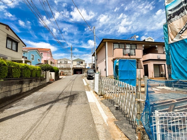 横浜市旭区白根６丁目　新築一戸建て