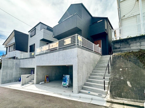 横浜市南区六ツ川２丁目　新築一戸建て