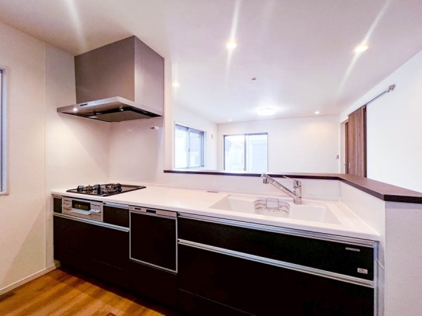 横浜市港南区東永谷３丁目　新築一戸建て