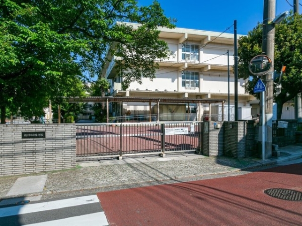横浜市神奈川区白幡上町 新築一戸建て(横浜市立白幡小学校)