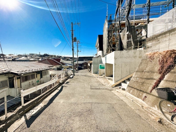 横浜市南区六ツ川２丁目　新築一戸建て