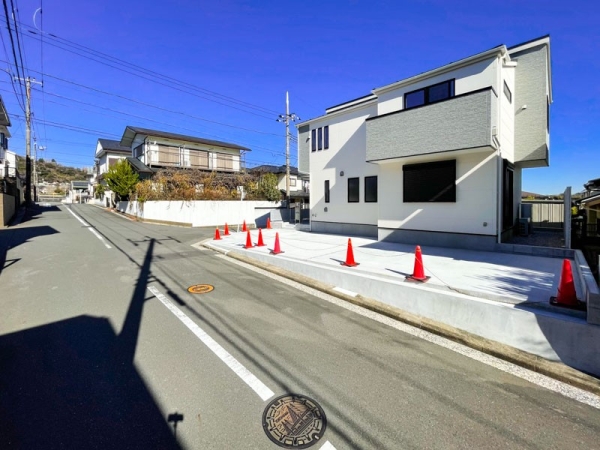 横浜市金沢区釜利谷西２丁目　新築一戸建て