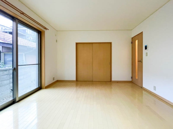 横浜市金沢区六浦東１丁目の中古一戸建て